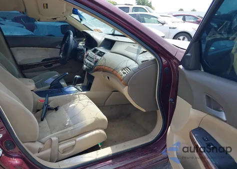 2008 Honda Accord 2.4 Ex z USA, uszkodzony, nr VIN 1HGCP26738A065134